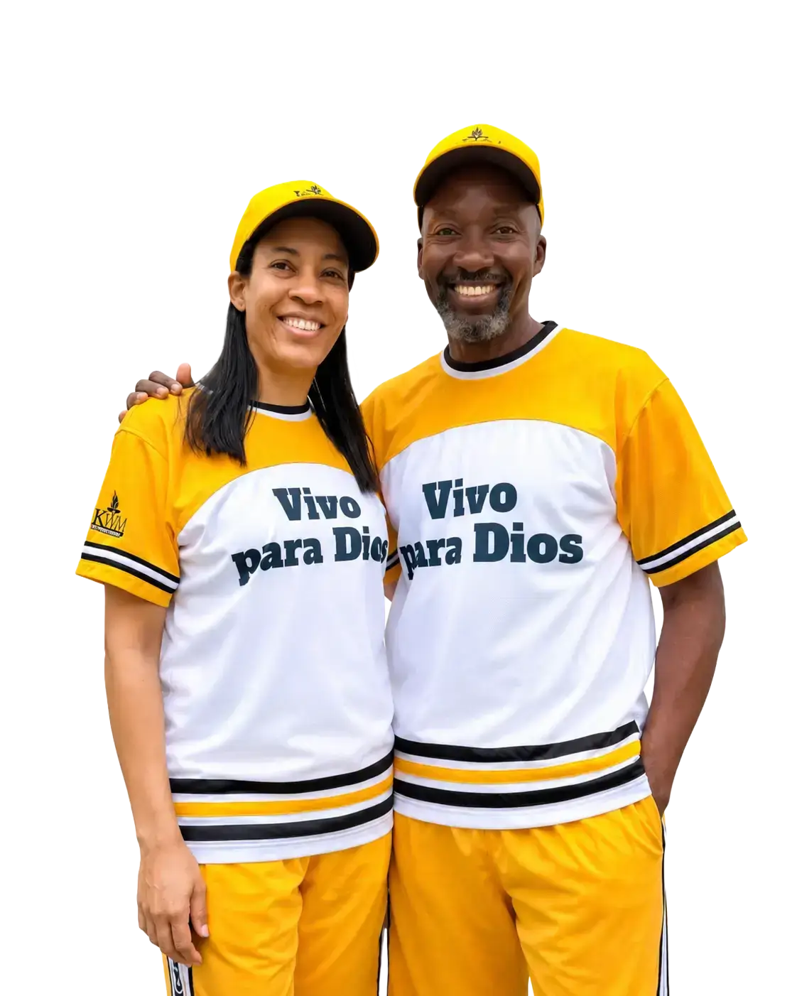 Kirk y Kimy, el matrimonio que crea el contenido de KWM Internacional, con camisetas que dicen “Vivo para Dios”